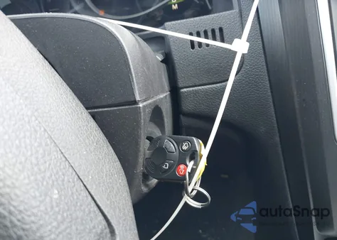 2010 Mercury Milan Premier z USA, uszkodzony, nr VIN 3MEHM0CG4AR618731